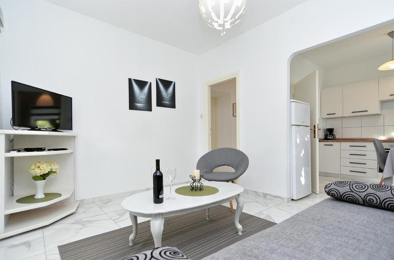House 1037 Villa Fažana Kültér fotó