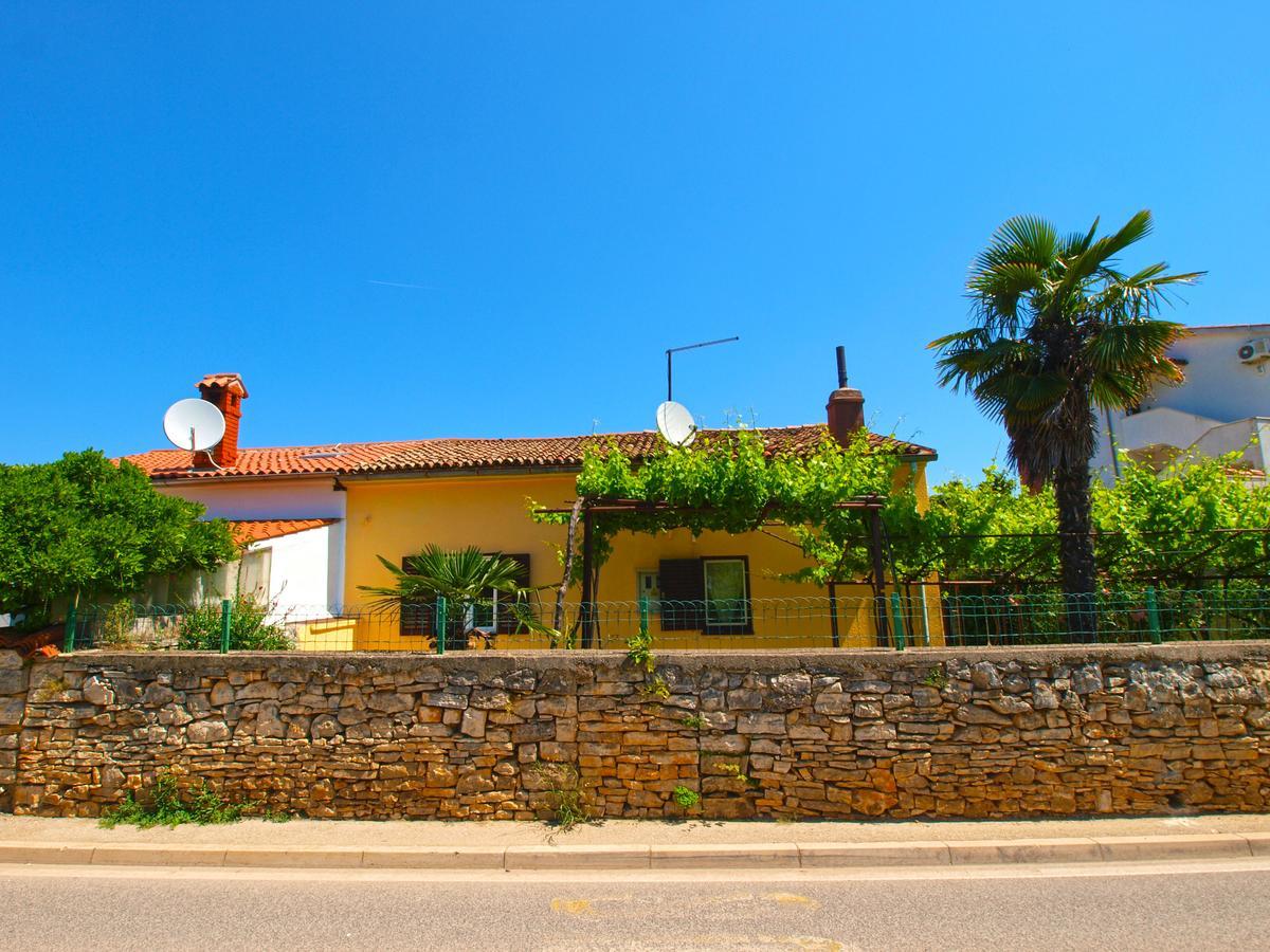 House 1037 Villa Fažana Kültér fotó